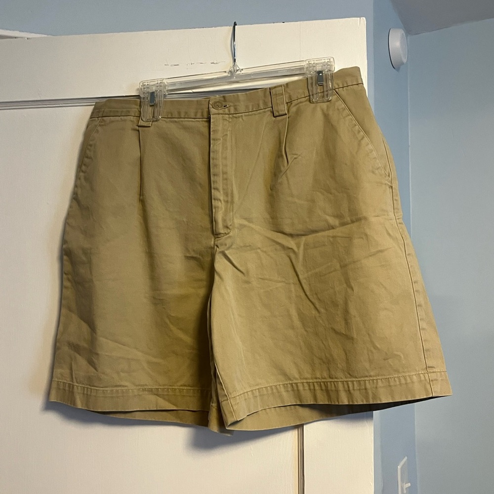 GAP Women's Khaki Bermuda Shorts